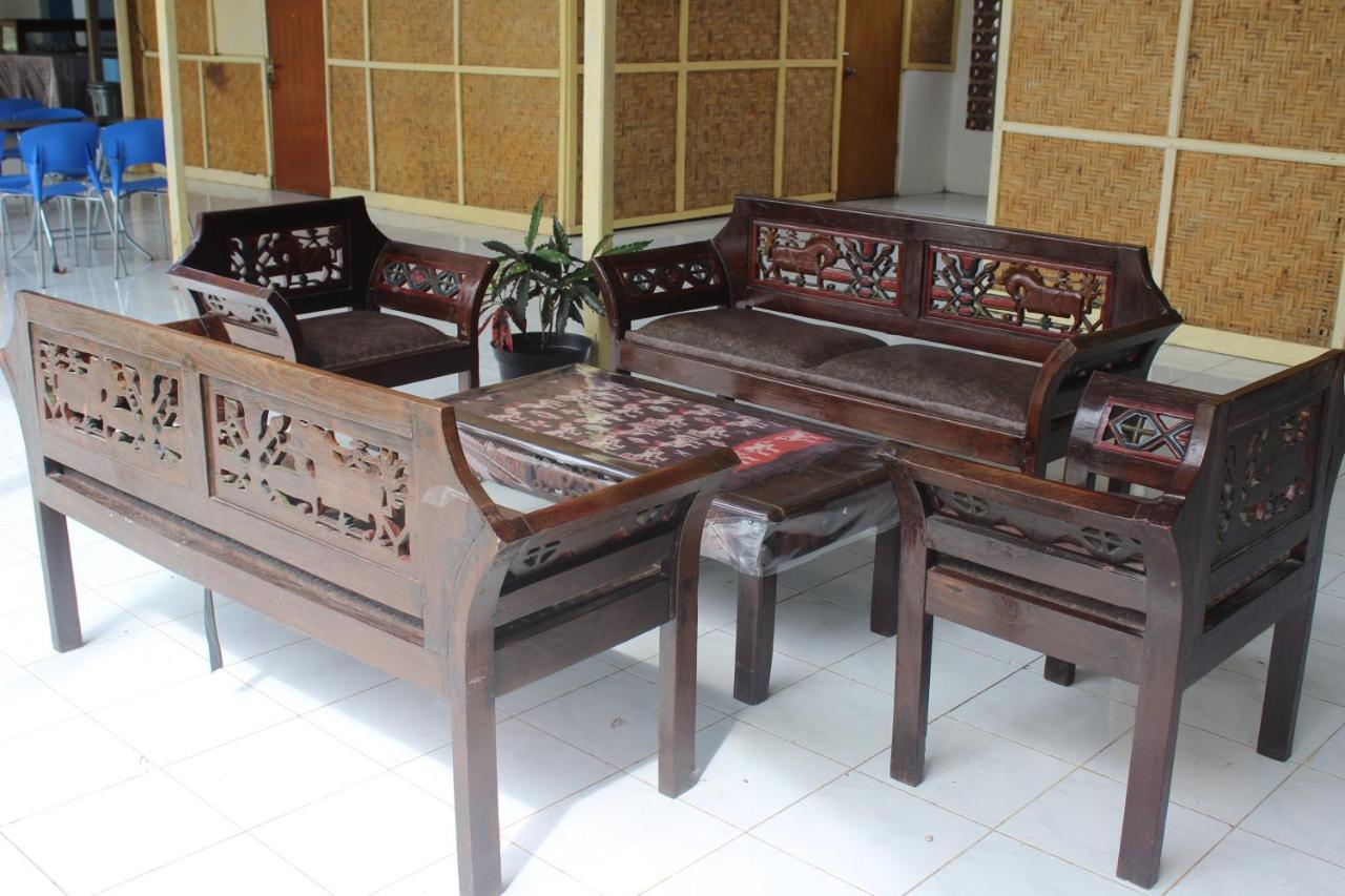 Pondok Wisata Dan Restoran Elim Waingapu Luaran gambar