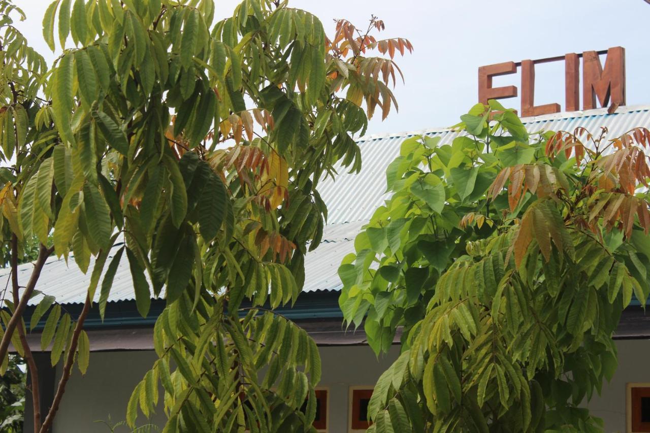 Pondok Wisata Dan Restoran Elim Waingapu Luaran gambar