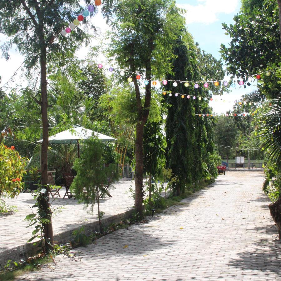 Pondok Wisata Dan Restoran Elim Waingapu Luaran gambar