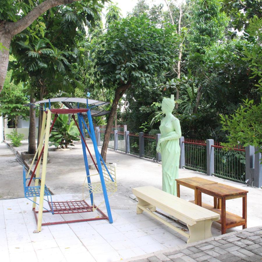 Pondok Wisata Dan Restoran Elim Waingapu Luaran gambar