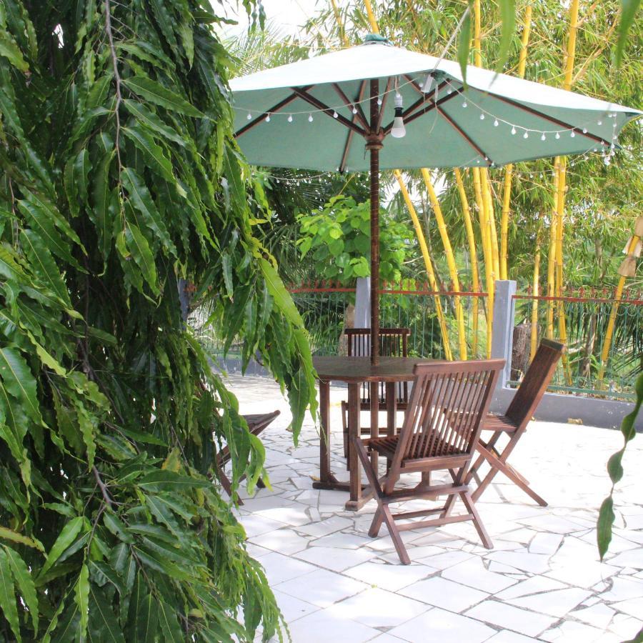 Pondok Wisata Dan Restoran Elim Waingapu Luaran gambar